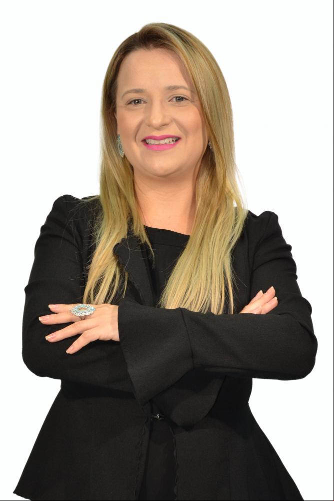 Colunista Cintia Evangelista