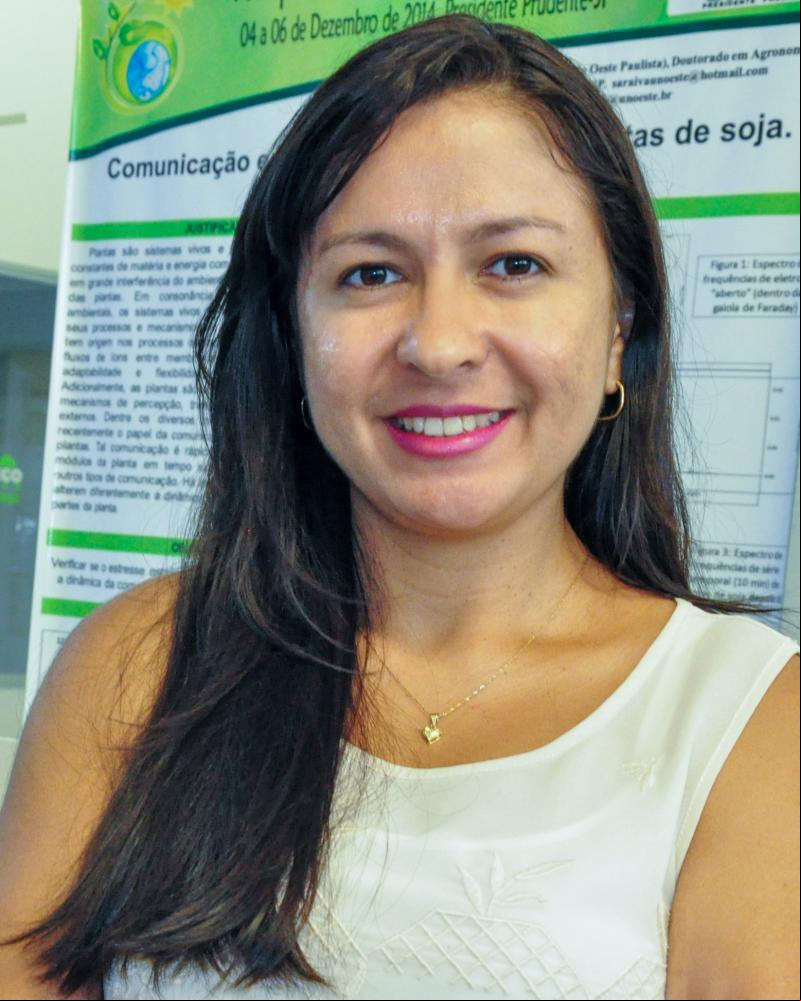 Colunista Adriana Lima Moro