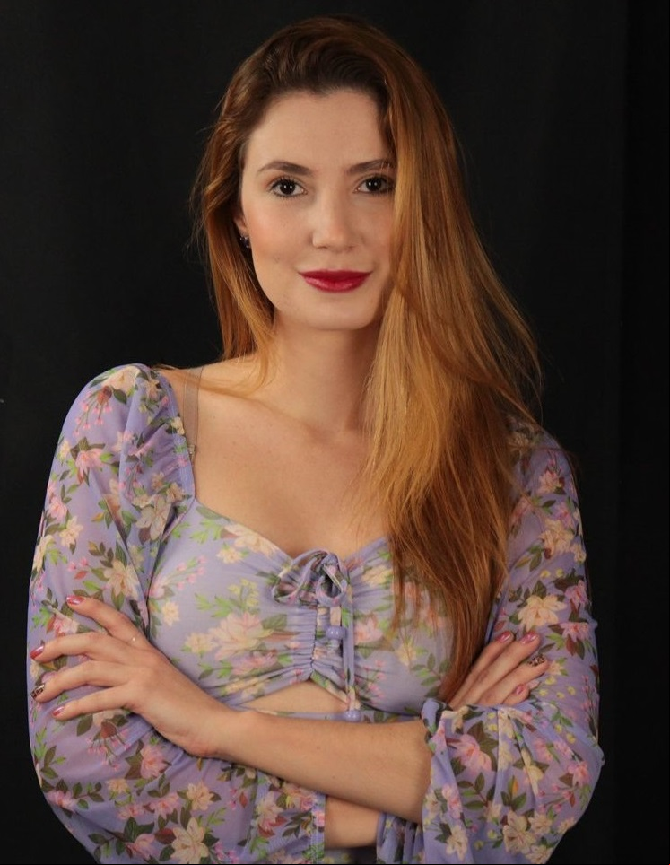 Colunista Bianca Garcia Polido